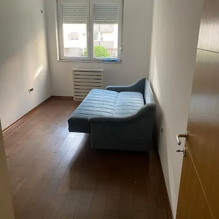 Apartament Sajam Nest